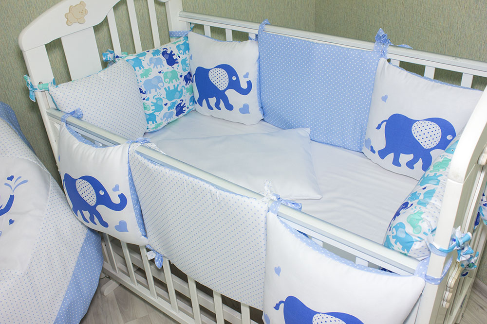 К-Б4/5ПЕЧАТЬ Комплект для детской кроватки 16 предметов синий К-Б4/5ПЕЧАТЬ Комплект для детской кроватки 16 предметов синий