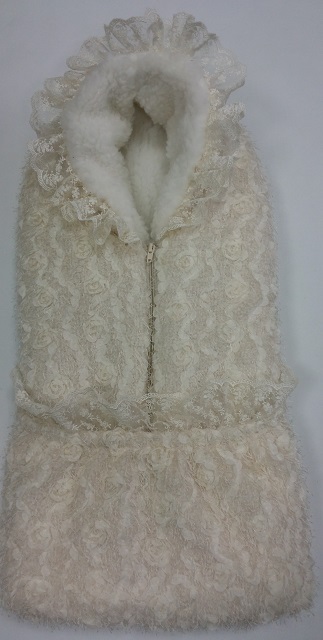 К193 Конверт меховой с кружевом К193 Конверт меховой с кружевом