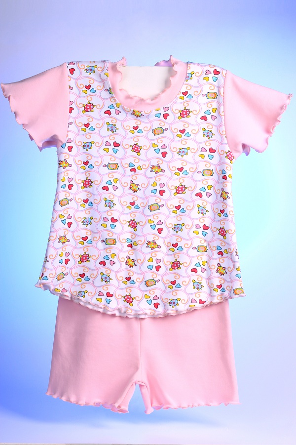 216-04 Пижама для девочки футболка и шорты