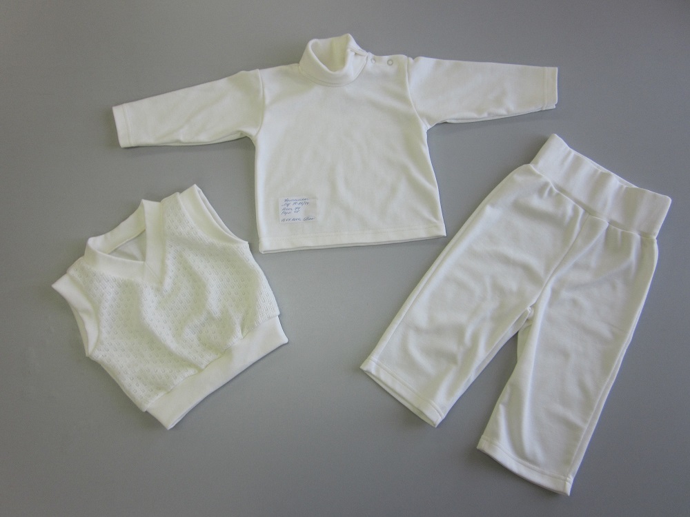 818-263 Комплект для мальчика: штанишки, кофточка,жилет "Леди и Джентельмены" 818-263 Комплект для мальчика: штанишки, кофточка,жилет "Леди и Джентельмены"