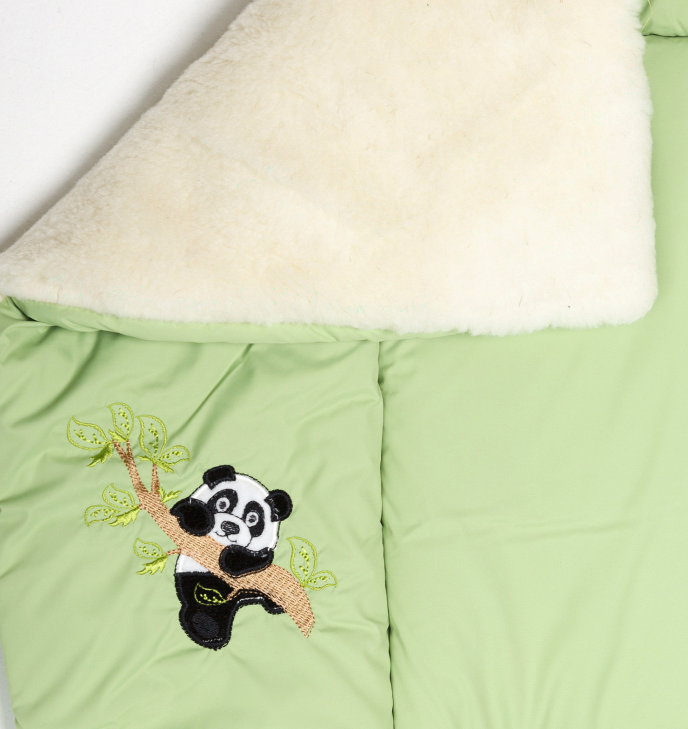 К143 Конверт-одеяло меховой "Веселые панды"